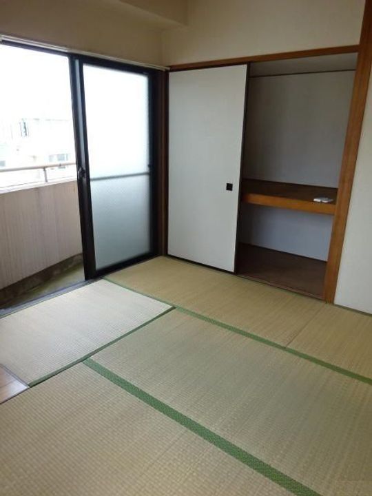 北千住慶寿苑ビルの内装