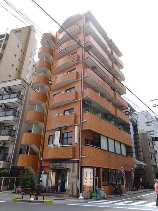 北千住慶寿苑ビルの外観