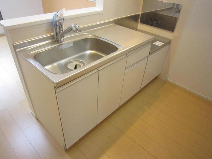 埼玉県川口市弥平4(アパート)の賃貸物件のキッチン