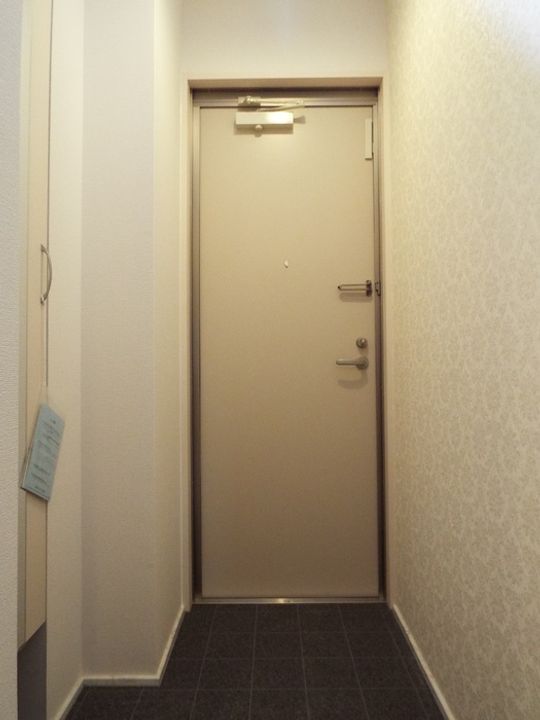 広島県福山市南手城町2(アパート)の賃貸物件の玄関