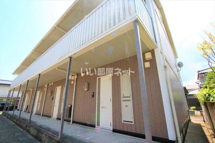 モナリエつのの外観