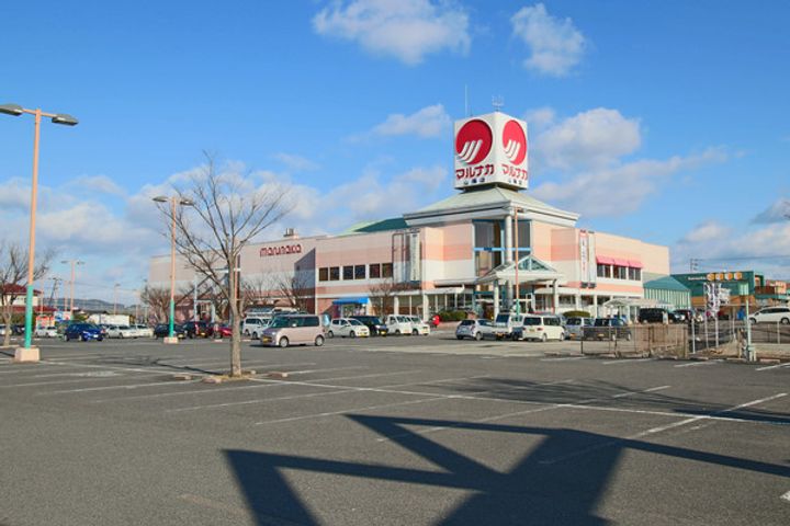 オーランド岩田の周辺