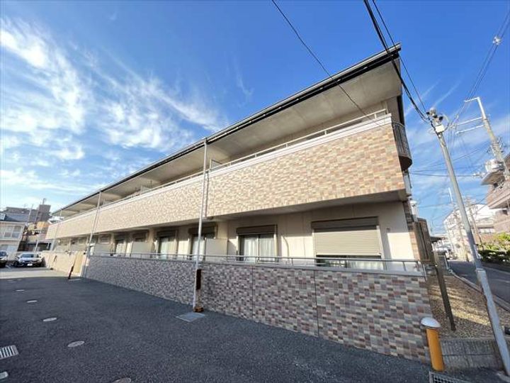 ポラリスB棟の外観