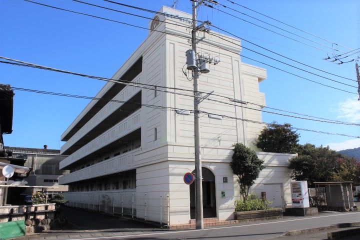 セピアム62の外観