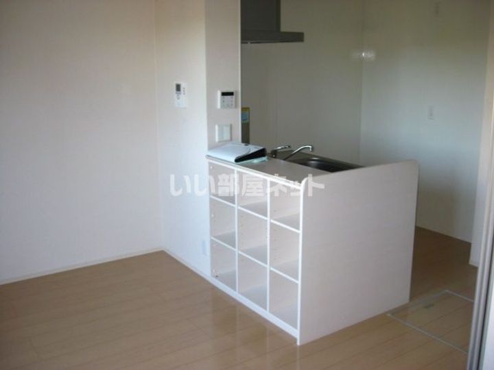 福島県福島市蓬莱町8(アパート)の賃貸物件の居間