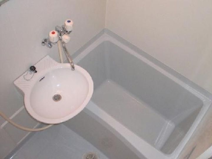 レオパレスRITZの風呂