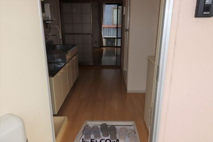 福島県いわき市郷ケ丘1(アパート)の賃貸物件の玄関