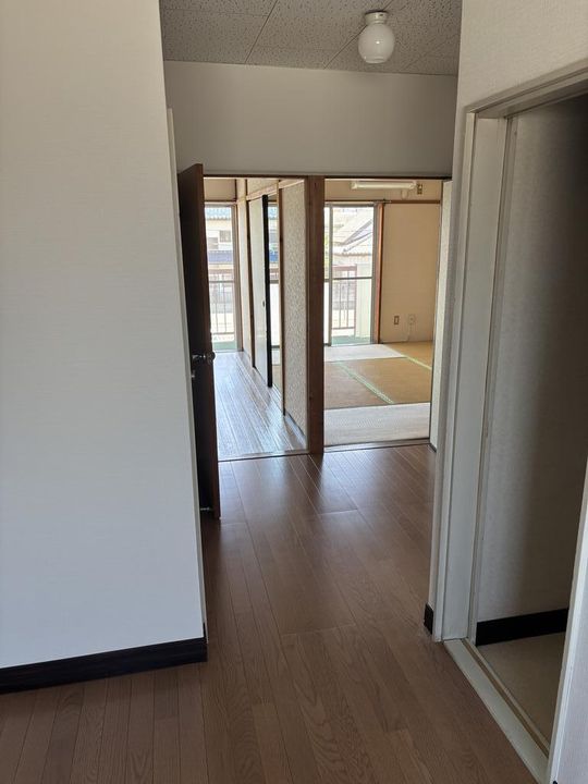 三友ハイツの内装