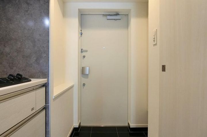 東京都中央区日本橋人形町2(マンション)の賃貸物件の玄関