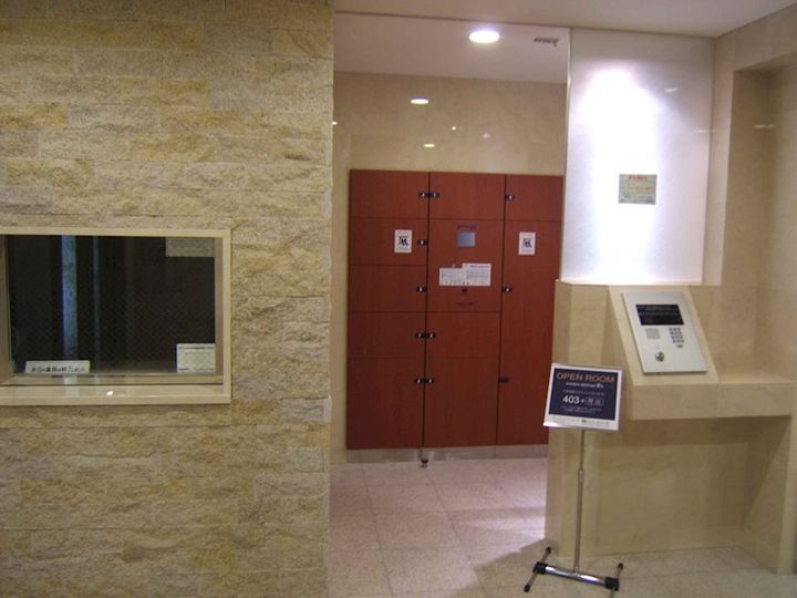 神田REEPLEXR Sの内装