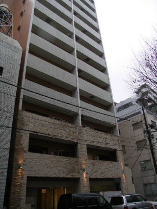 神田REEPLEXR Sの外観