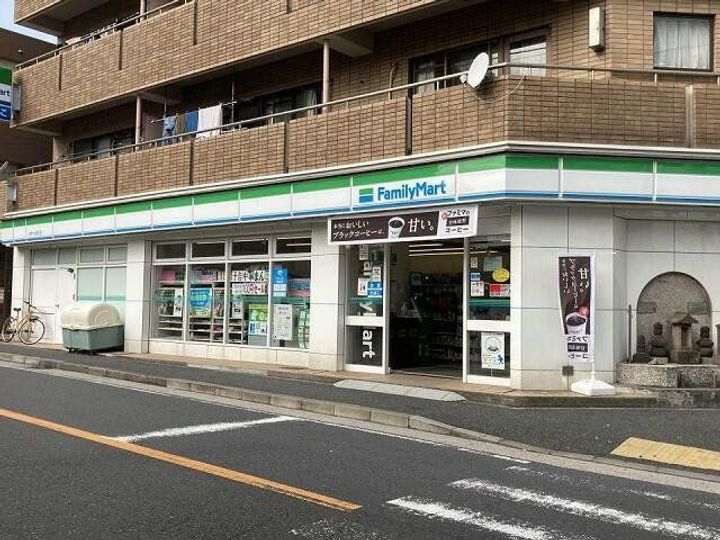 ノイエスハウス本牧の周辺