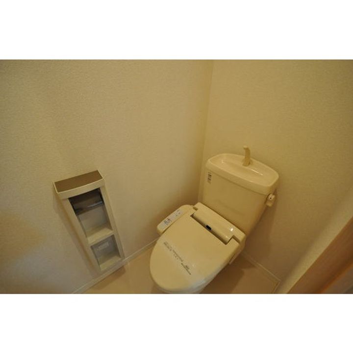 クラヴィエ亘徳の内装