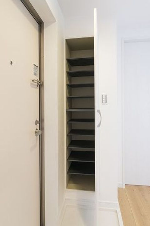 大阪府東大阪市柏田西1(アパート)の賃貸物件の玄関