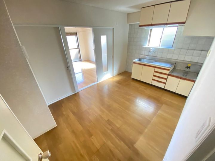 広島県広島市佐伯区五日市中央5(アパート)の賃貸物件の居間