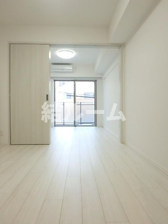 東京都板橋区板橋4(マンション)の賃貸物件の居間