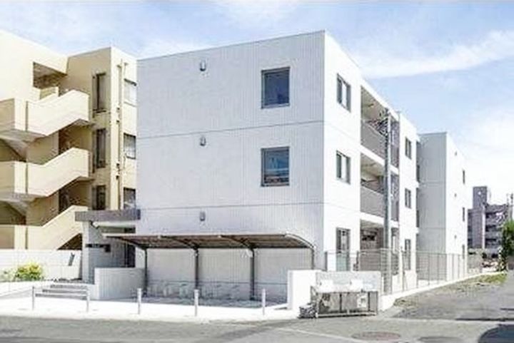 シンセーロの外観