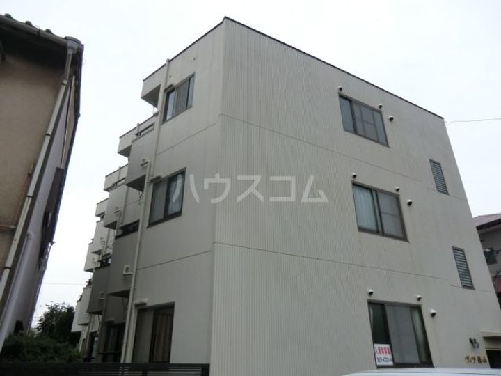 ヴィラ萩山の外観