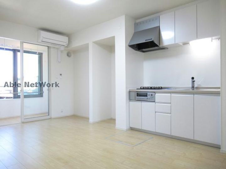 愛知県名古屋市緑区桶狭間神明(アパート)の賃貸物件の居間