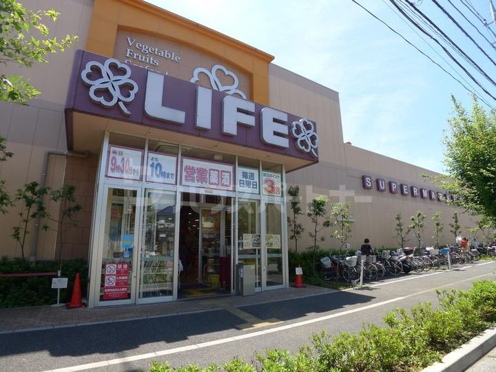 ドルチェ友の周辺