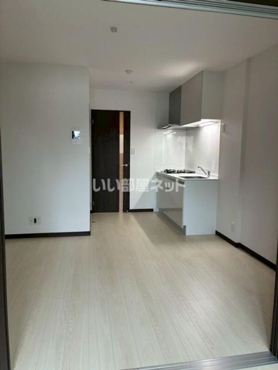 大阪府門真市石原町(アパート)の賃貸物件の居間