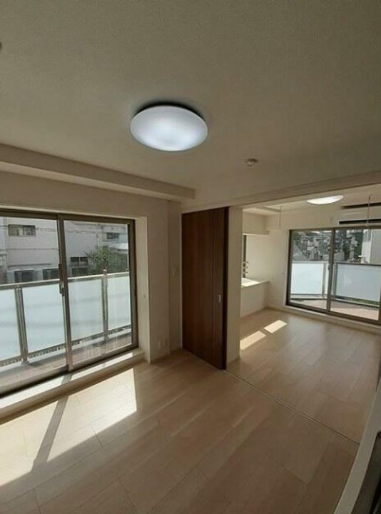 東京都大田区大森東5(マンション)の賃貸物件の居間