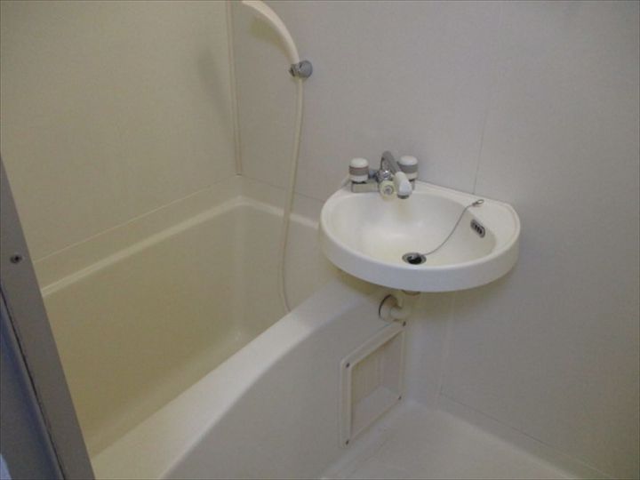 サンパレス成田町の風呂