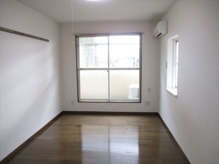 サンパレス成田町の内装