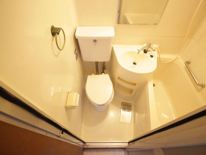 フィオ-レ桂坂の内装