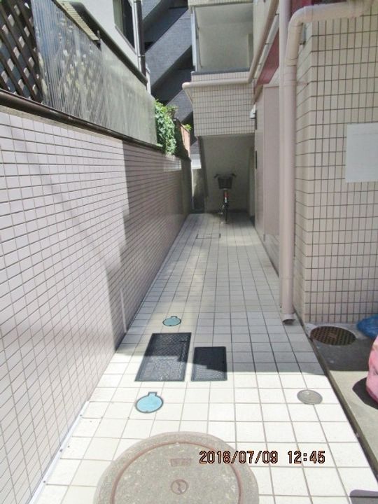 南町フラッツの居間