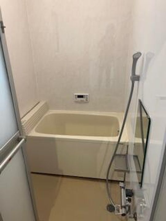 神奈川県横浜市中区本牧三之谷(一戸建)の賃貸物件の風呂