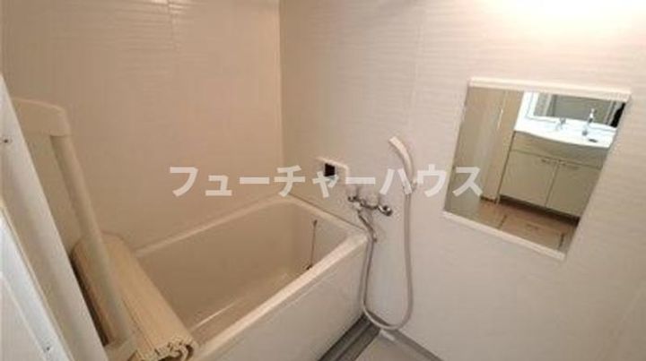 パインウッドの風呂