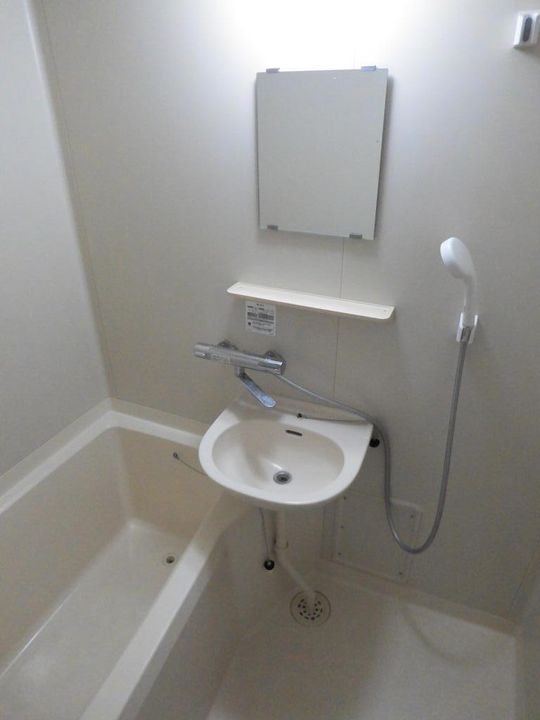 ファミール並木の風呂