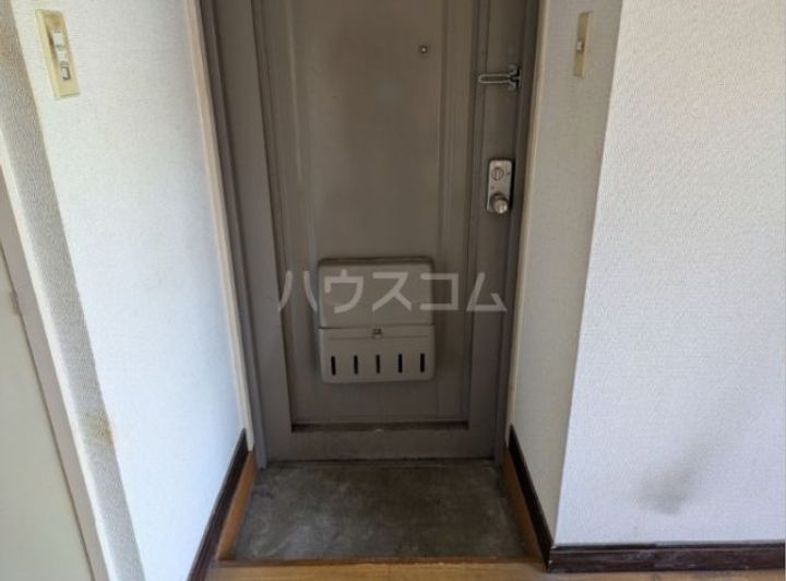 ミルプランタンの玄関