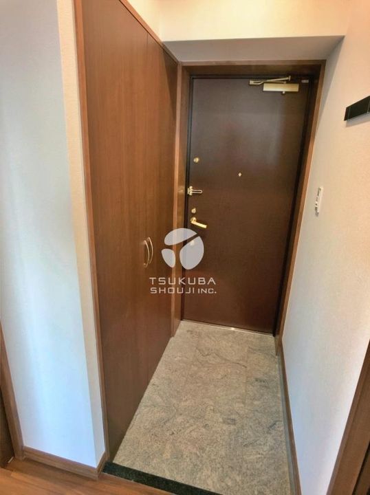 モンテヴェルデ神楽坂弐番館の玄関