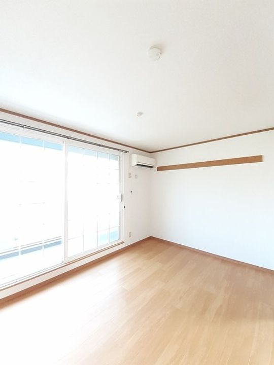 広島県福山市引野町東(アパート)の賃貸物件の居間