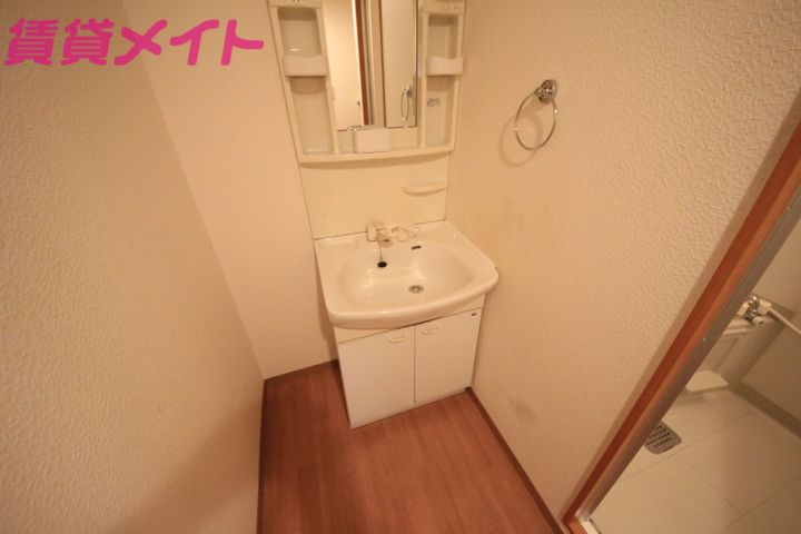 HILLS-T s A棟の内装