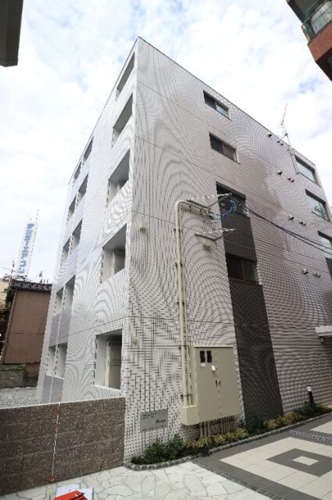 岡山県倉敷市川西町(マンション)の賃貸物件の外観