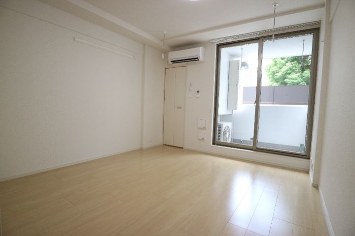 岡山県倉敷市川西町(マンション)の賃貸物件の居間