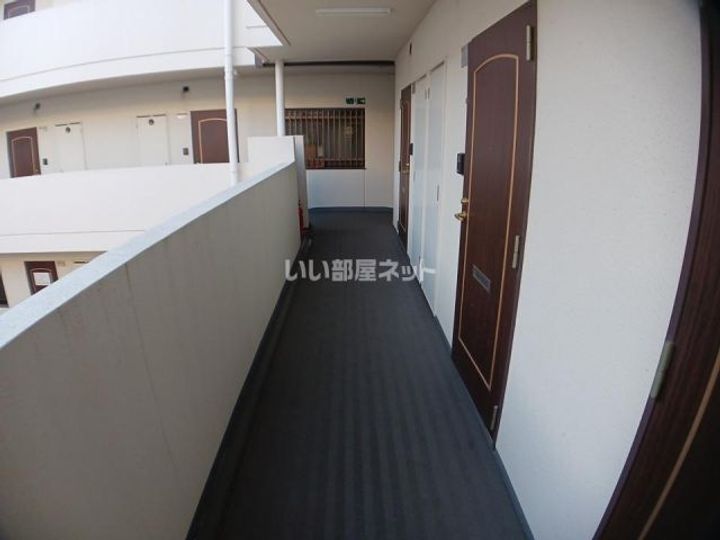 奈良県大和高田市神楽3(マンション)の賃貸物件の地図