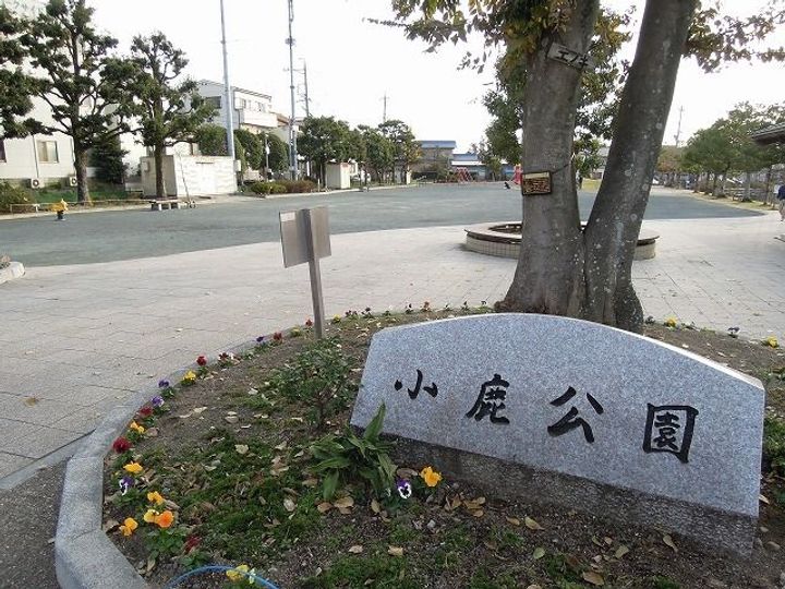 ラ・ボーテの周辺