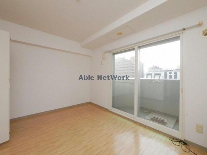 ヒューマンプラザ北大前の居間