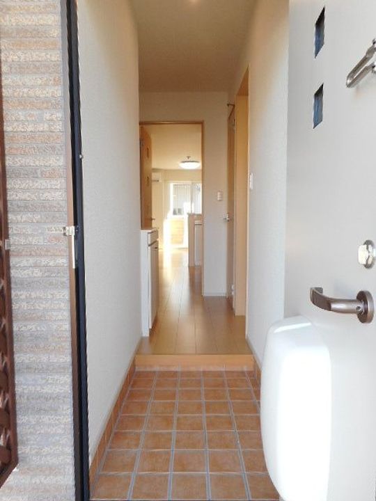 山口県周南市大字久米(アパート)の賃貸物件の玄関