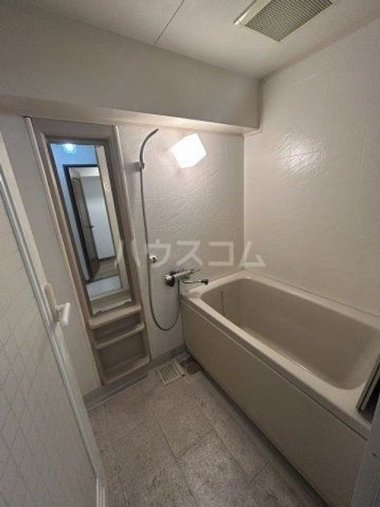 タウン唐山F棟の風呂