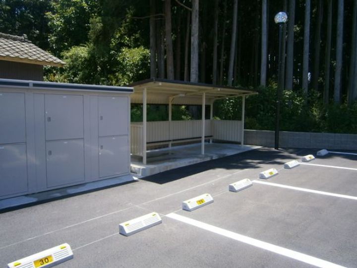 カエツリアルフィールドDーroom Bの地図