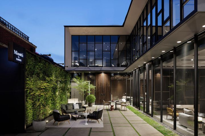 東京都港区南青山4(マンション)の賃貸物件の周辺