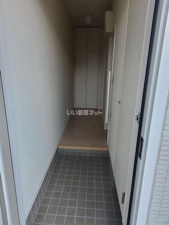 福島県福島市南中央1(アパート)の賃貸物件の玄関