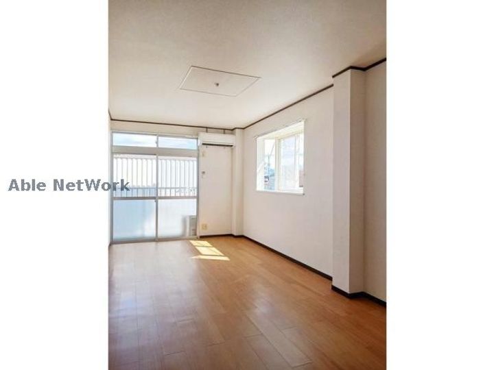 レジデンス山本IIの内装