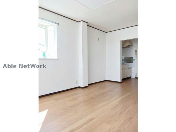 レジデンス山本IIの居間