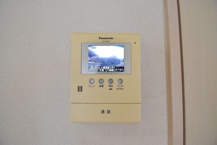 ALUBARNAの内装